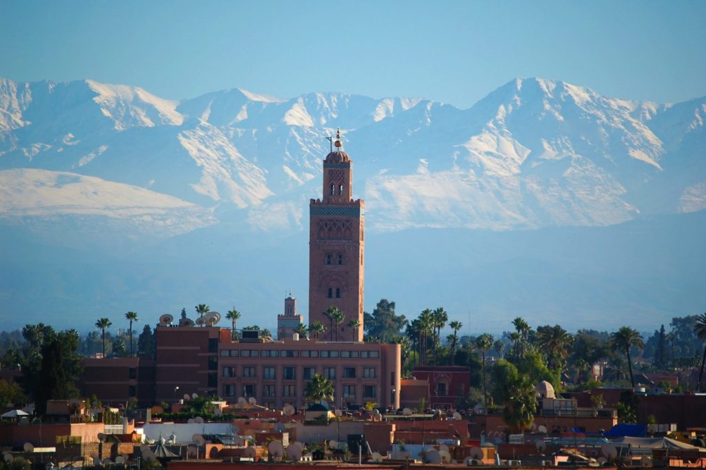 Jemaah el-Fna & Masjid Koutoubia: Jantung yang Berdetak di Marrakech